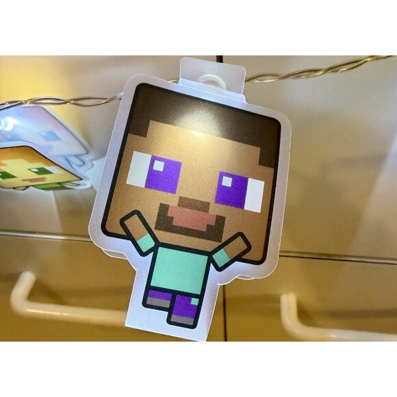 MINECRAFT 10 Battery operated String Lights - Working. Like new. - Picture 4 of 11